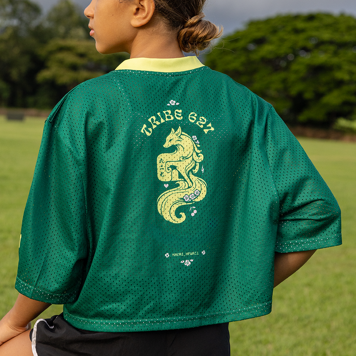 Match Play Crop - Lucky Green